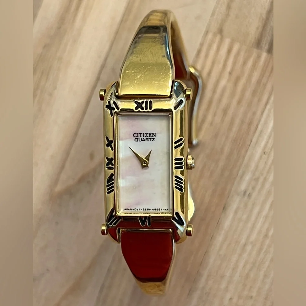 Citizen Ladies Watch Gold-Tone Bangle Bracelet Rainbow Pearl Rectangular Dial